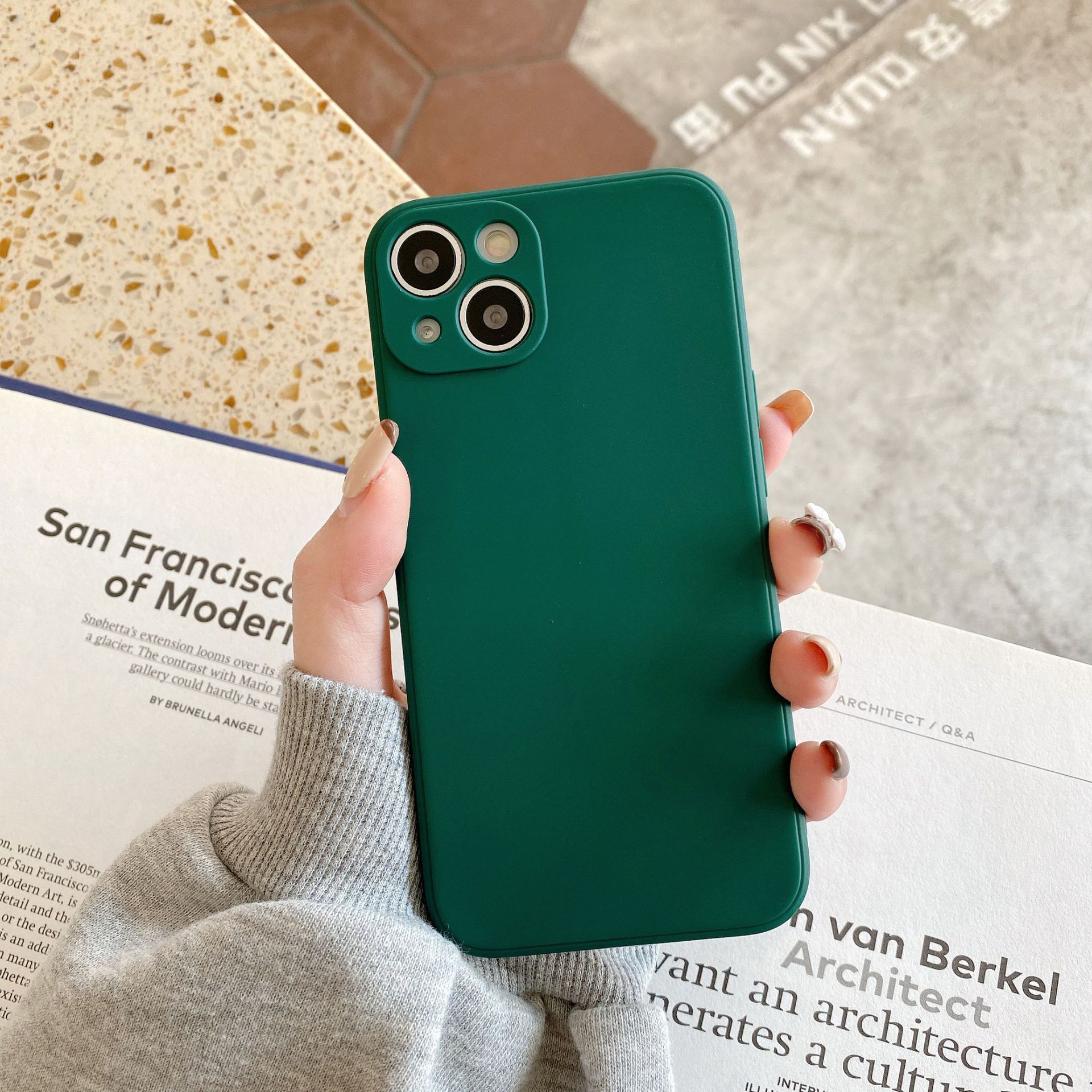 仿液态硅胶手机壳 液体シリコンケースiPhone15